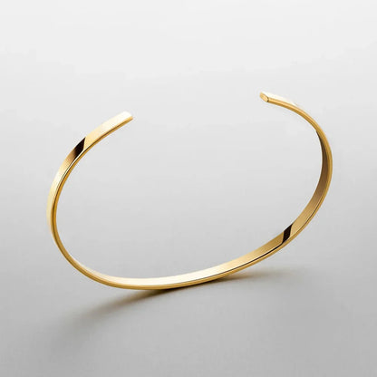 Classic Bangle 4mm Gold