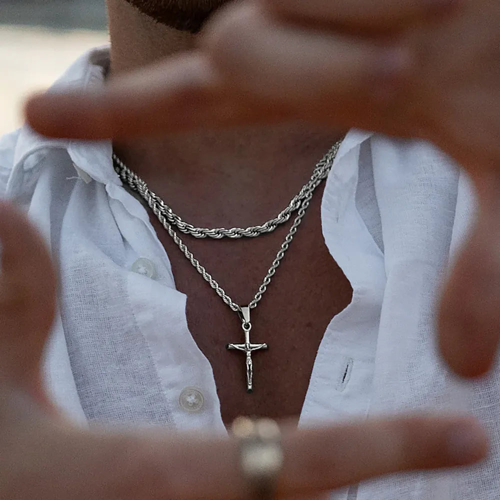 Crucifix Necklace Silver
